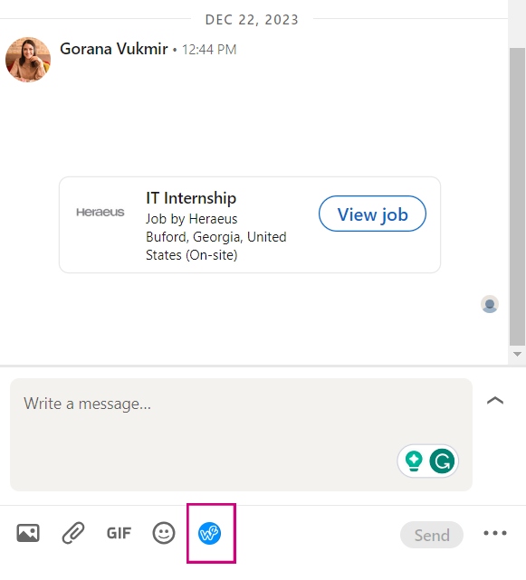  Integrate Weezly with LinkedIn