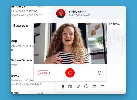 Record and send video messages in Linkedin conversations