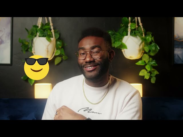 Adding a featured multimedia project to LinkedIn profile for enhanced social proof