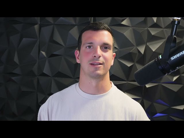 Example of an automated workflow extracting company hiring signals from job boards