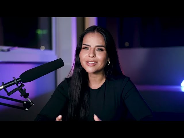 LinkedIn post examples showing visually engaging educational content with concise formatting and graphics