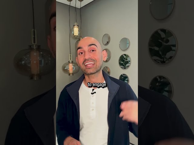 Screenshot of a LinkedIn group discussion, highlighting active professional engagement