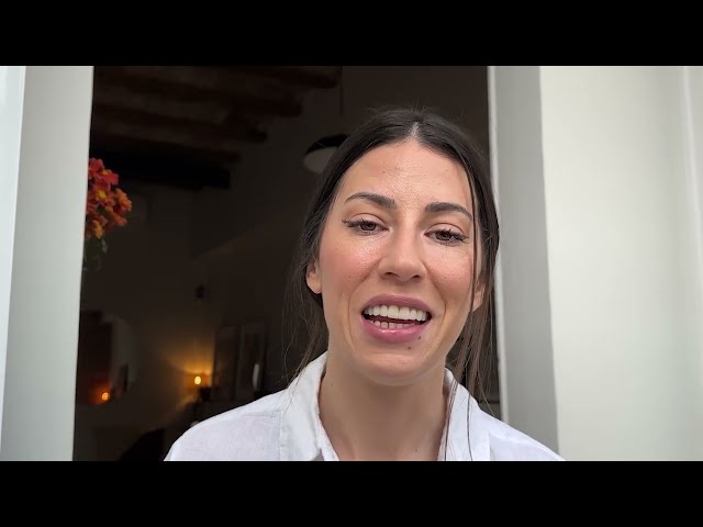 How to structure a high-converting LinkedIn post with hook, body, and strong call to action for lead generation