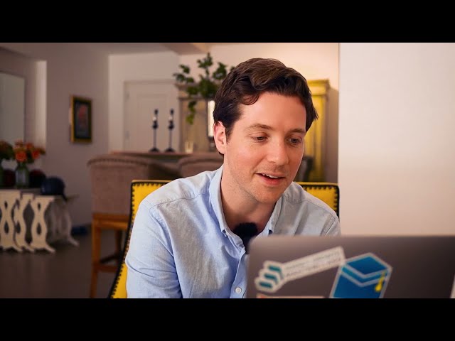 Inside look at LinkedIn Featured and Experience sections with optimized links and summaries