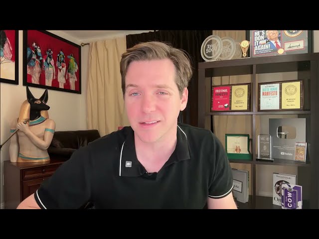 End-to-end summary view: lead generation workflow dashboard with integrated decision-maker profiles and contact results