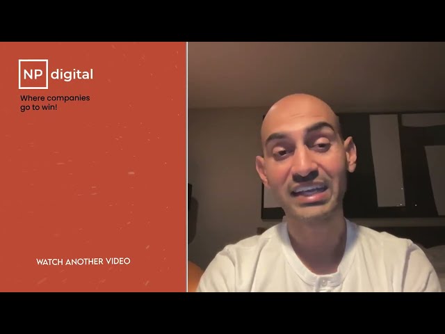 A professional using CRM integration and video messaging in LinkedIn inbox for efficient relationship management